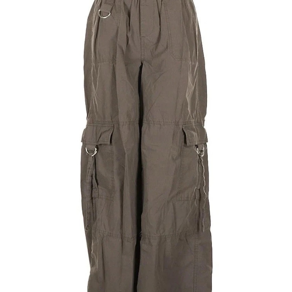 100% cotton Cargo , olive, wide leg, high rise waist (Size Small)